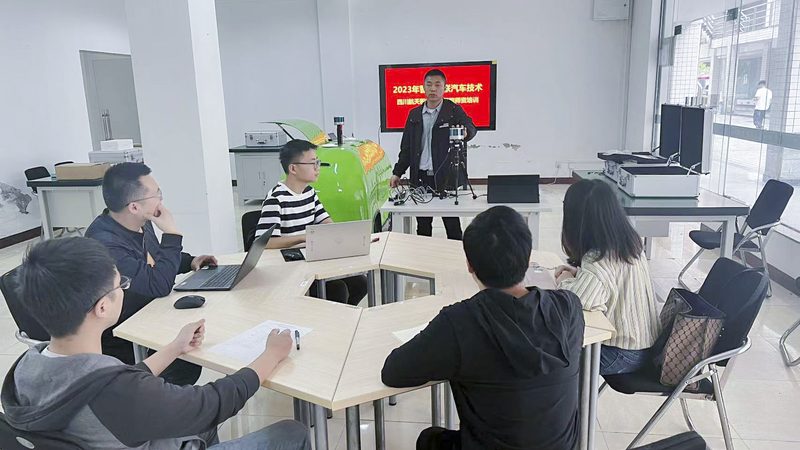 建造师教材2025版：更新内容与备考建议