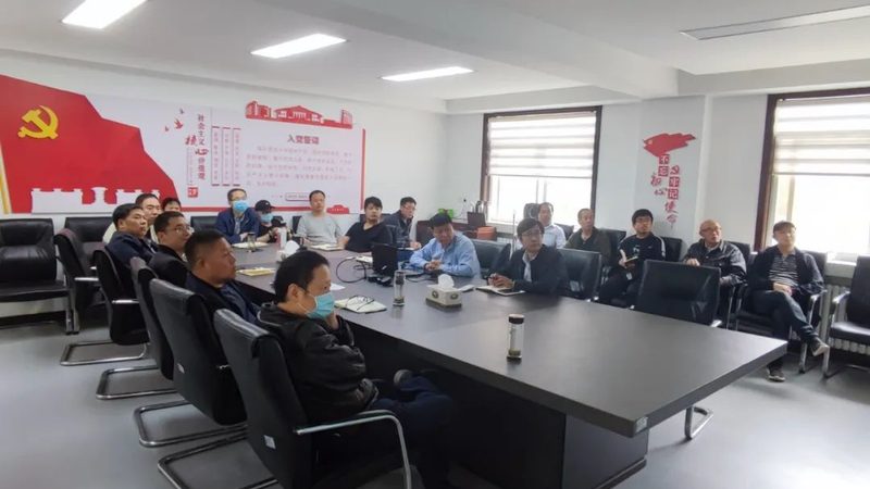 叉车培训学校，证书拿到手软？揭秘证书获取背后的真相